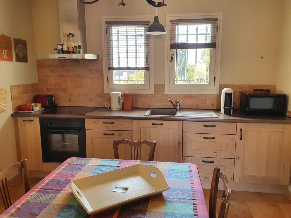 Location Vacances Gillardin Maussane les Alpilles Exterior foto