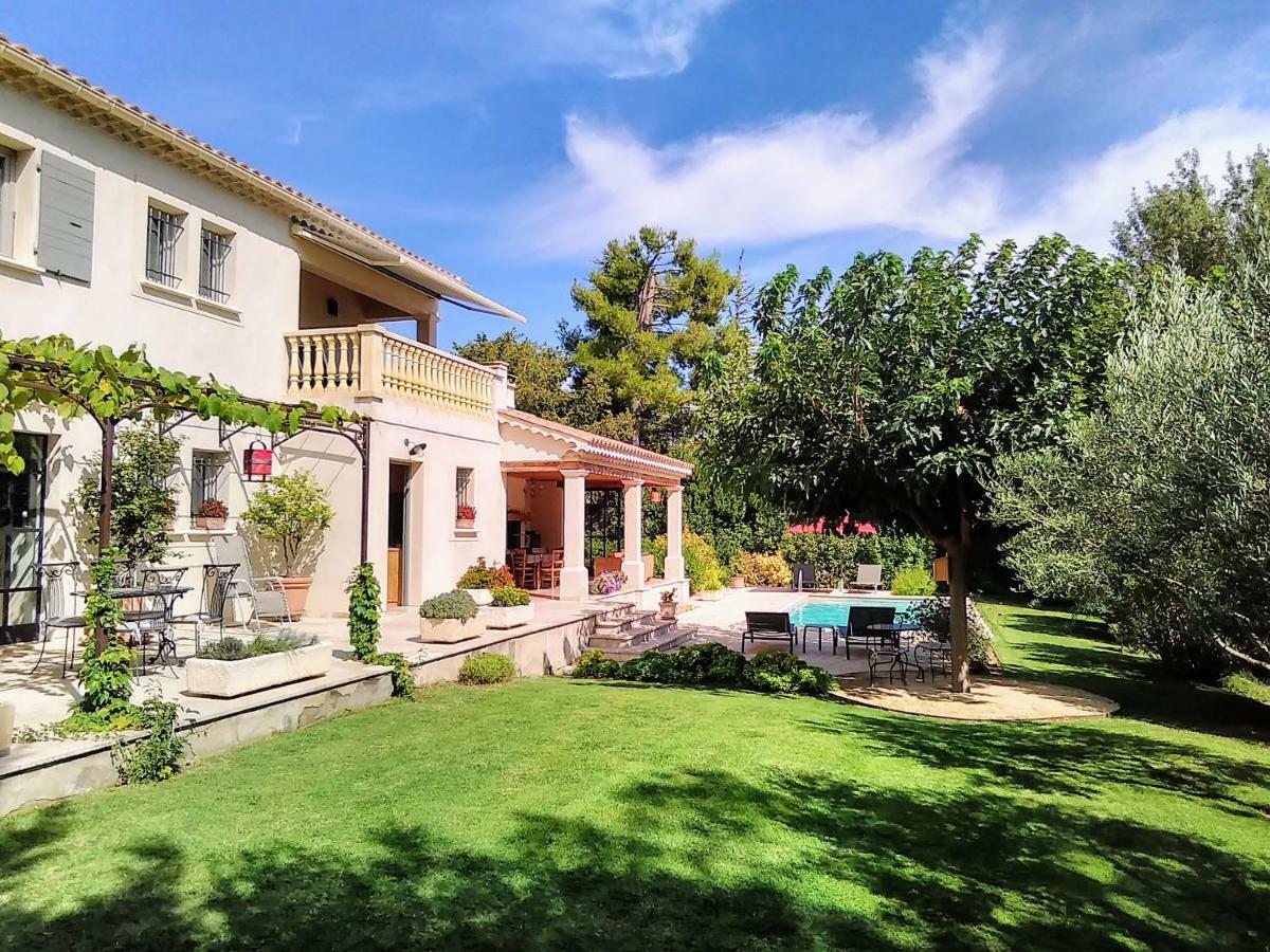 Location Vacances Gillardin Maussane les Alpilles Exterior foto
